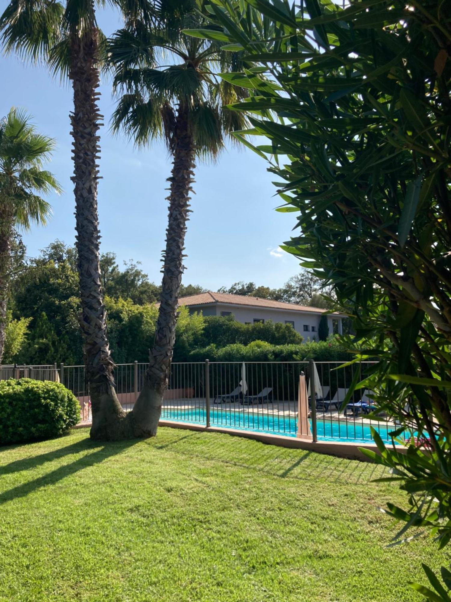 Maison Sainte Lucie De Porto-Vecchio ภายนอก รูปภาพ